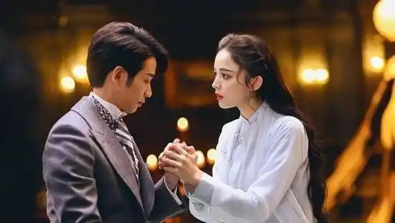 刘以豪古力娜扎cp颜值逆天! 连拍亲密合照爆绯闻_角色_合作_剧情