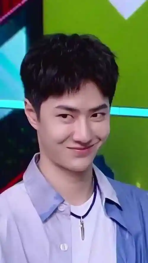 王一博这憨憨奶膘是不是长大了