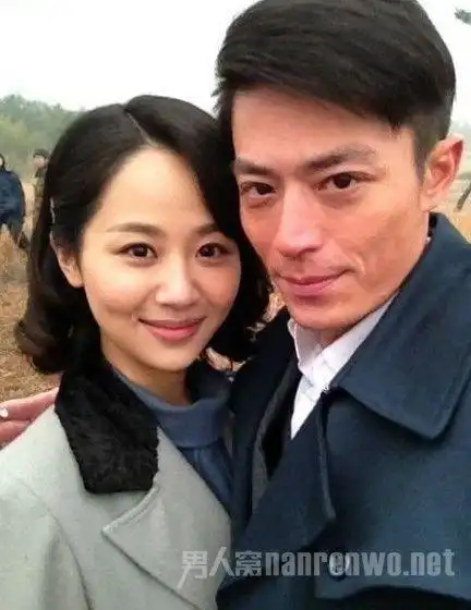 杨紫霍建华亲密照