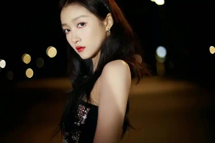 关晓彤 - 堆糖,美图壁纸兴趣社区