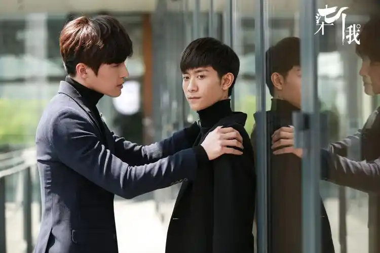 柒个我张一山蔡文静高清剧照图片