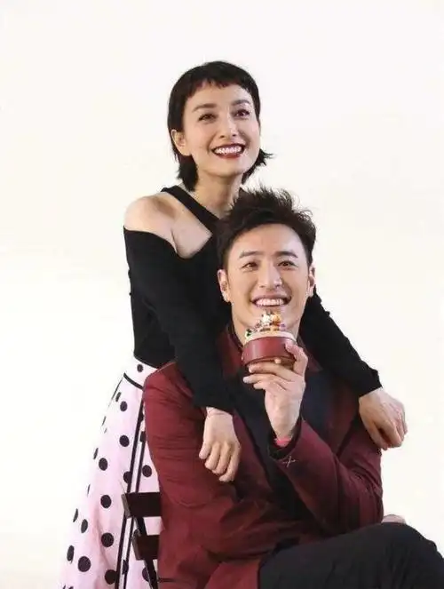 吴昕郑凯恋情再添实锤,两人感情稳定已同居,在一起多年不公开