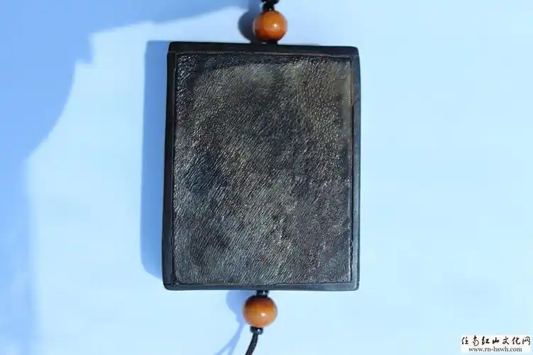 犀牛角鱼子纹高清放大图赏析