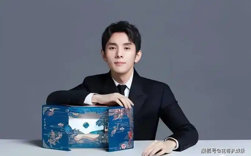 李佳琦直播间上架助农产品,与董宇辉打擂台,为应对整顿积极转型_行业_