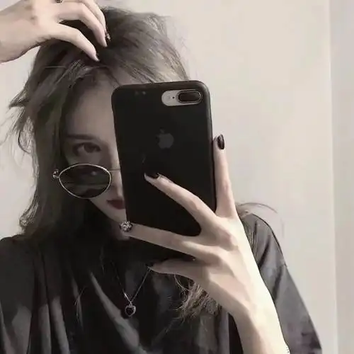 抖音头像丨可爱搞笑女生戴墨镜头像真人头像