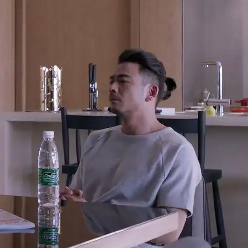 归还世界给你陆准杨烁同款时尚简约休闲韩版宽松灰色圆领t恤男