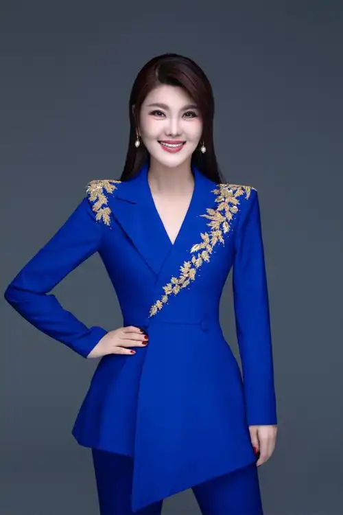 乌兰图雅所有的劳动者都是一首诗致敬每一位劳动者