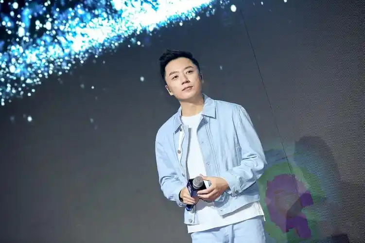 张磊助阵好声音开播首映礼坚信初心做真音乐