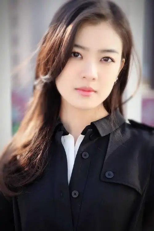 一个优雅又文艺的女演员——张雅玫