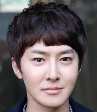 夏天男生短发发型设计图片