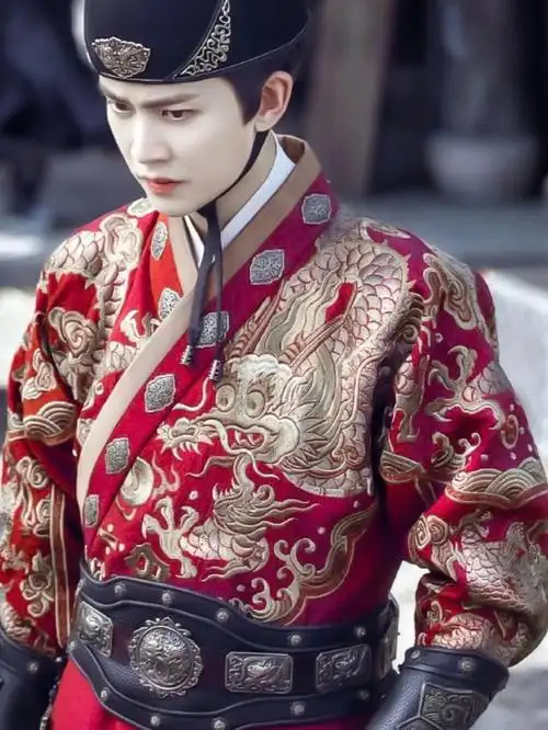 任国超锦衣之下