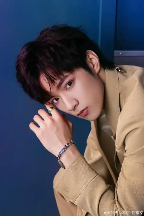 新声唱作人刘耀文##刘耀文blue