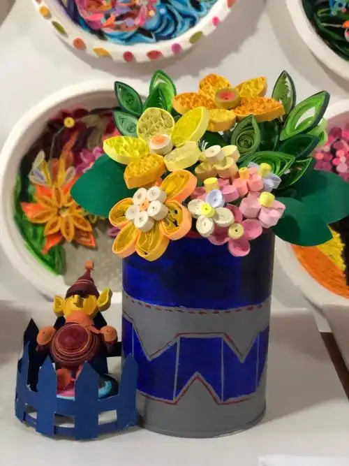 菏泽技师学院第二届手工作品大赛作品展～衍纸作品展