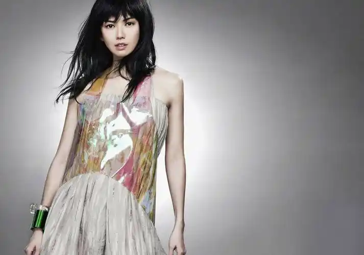 歌手 孙燕姿 经典照片集锦