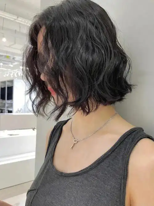 04每每挑战失败的烫发发型04短发法式烫范本