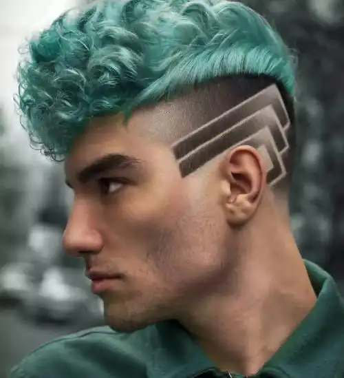 酷炫男生雕刻发型 帅气炸裂的个性男发_时尚男发 - 美发站