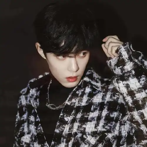 肖战头像,每张都好喜欢