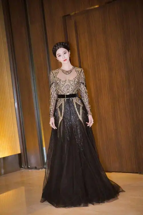 被范冰冰新发型惊艳,告别长发及腰的她,又飒又美,气场更堪以往|裙子|