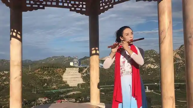 笛子演奏爱国歌曲《我的祖国》悠美的竹笛声独奏-音乐视频-搜狐视频