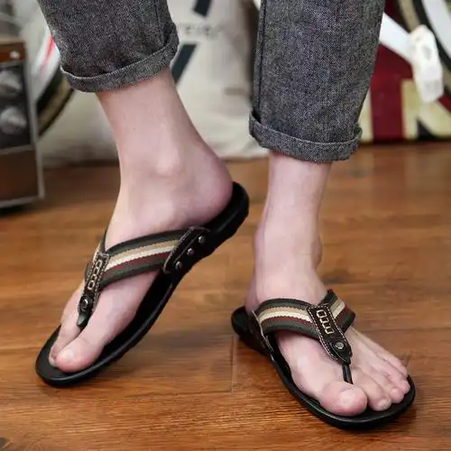 男士凉鞋沙滩鞋男透气休闲牛皮凉鞋夏季新款户外男拖鞋潮货到付款