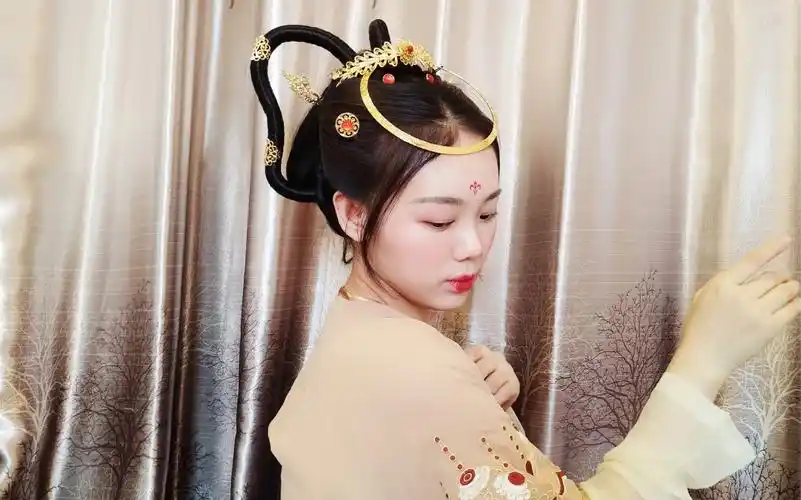 【琼玖】敦煌飞天髻汉服发型教程—发棍如何使用#教程