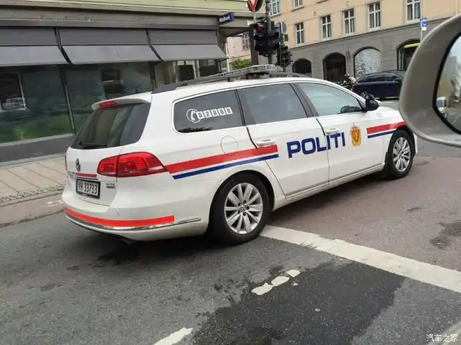 挪威警车.