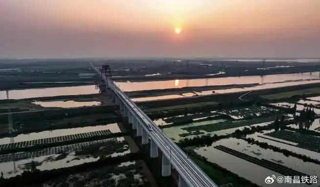 网聚南铁正能量##最美高铁线