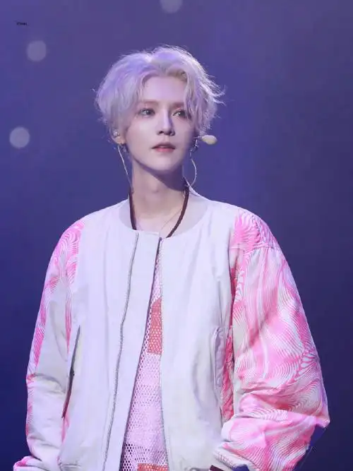 #鹿晗0420生日快乐#