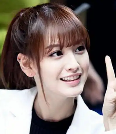 马尾刘海如何扎女生马尾刘海发型扎法图片_刘海_女生发型大全