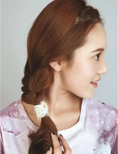 玩转长发 春季百变造型新花样