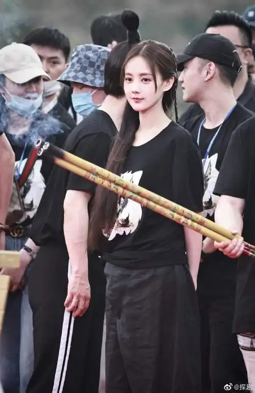 李一桐九霄寒夜暖