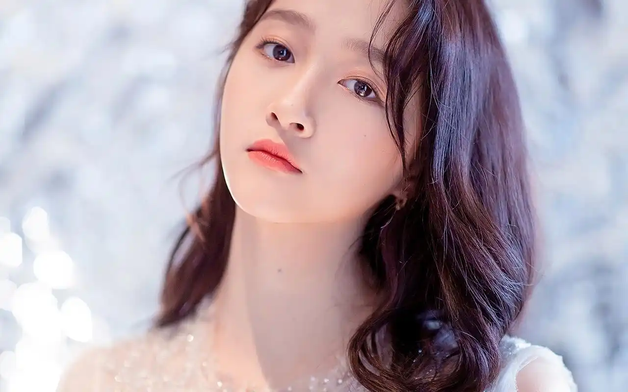 关晓彤仙气十足写真桌面壁纸高清大图预览1920x1200_大陆明星下载_美