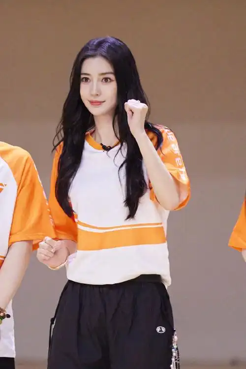 angelababy粉色星星发饰##angelababy高马尾编发