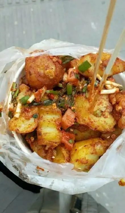 遵义街头的炸洋芋|洋芋|遵义|贵州_新浪新闻