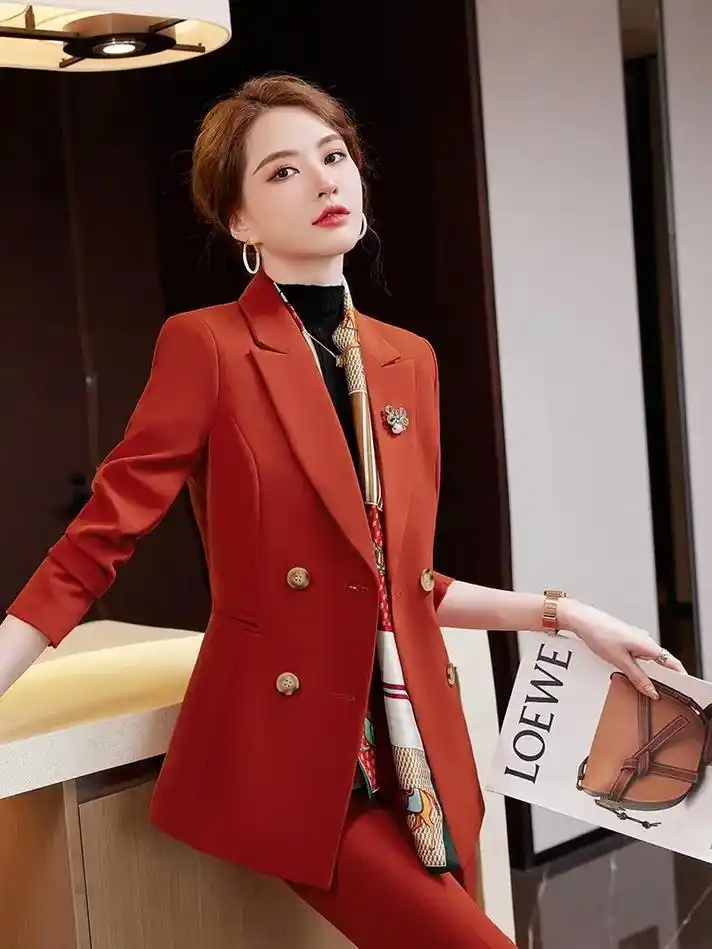 女士西装套装 #时尚精品女装 #不挑年龄不挑身材 #显瘦显 - 抖音