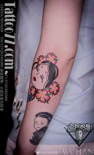 小臂多福樱花纹身图案