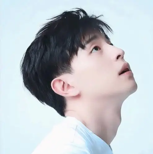 邓伦:那个笑容明朗的男孩,心里一定藏着温暖的光 - 草稿 - 简书