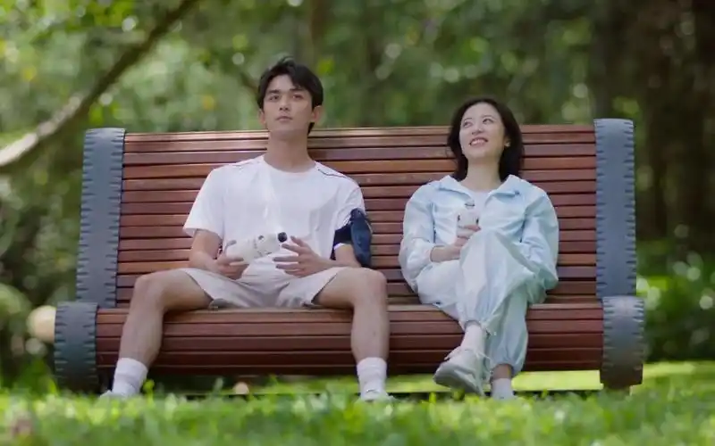 甜炸啦!!!姐姐,可以请喝咖啡吗?就要他!!我被打动的是你话里隐藏的勇