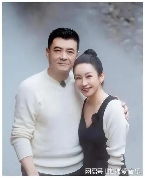 秦海璐"巨婴症儿子"已经9岁,见到他长相后,网友称呼有些意外|刘涛