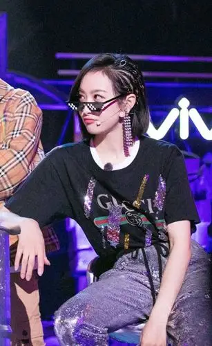 女明星的脏辫造型,宋茜个性,邓紫棋酷帅,看到杨幂:羡慕了