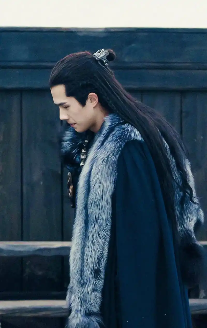 古风美男 #刘昊然 怀念一下古装然 - 抖音