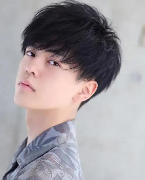 日系男士烫发发型