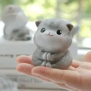 可爱小猫咪摆件办公室n桌面招财幸福感小物件车内装饰品生日礼物