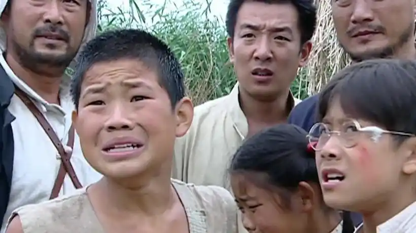 31岁的嘎子和28岁的英子重逢,一个健硕有型,一个女大十八变