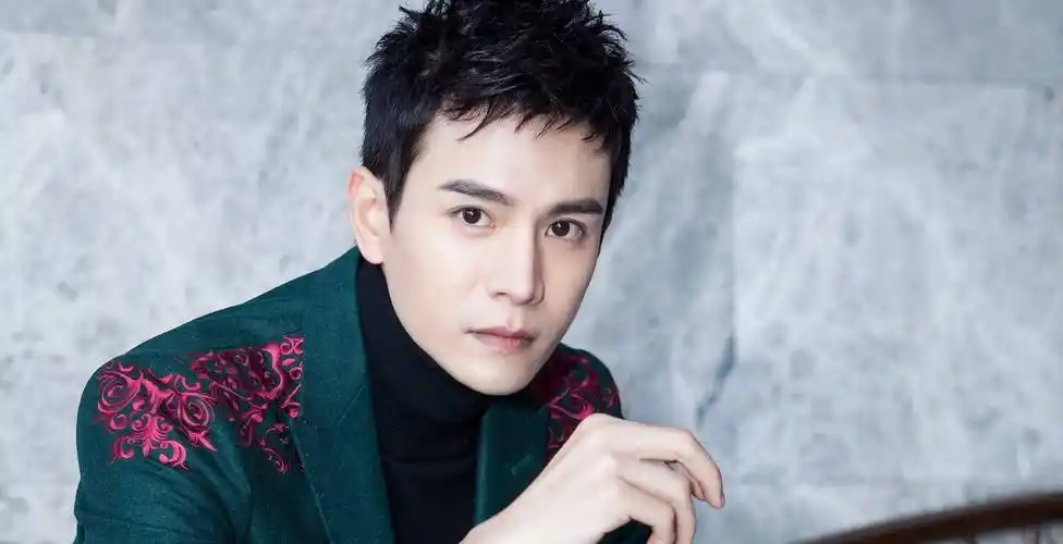 经超:低谷期无戏拍,妻子养他4年,凭实力走红兑现爱的承诺_宋佳_张钧甯