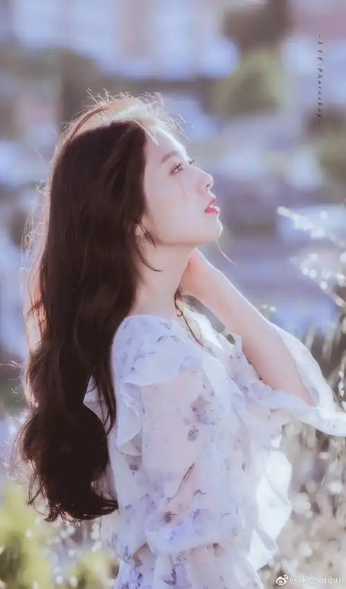 朴信惠颜值又一波巅峰,是越来越美呀!