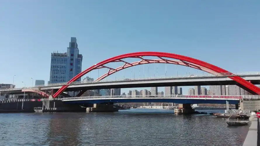 【原创】【欣赏】【春风送暖碧空蓝,金刚桥下水涟涟!