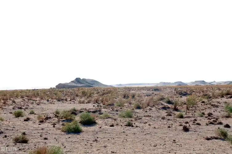 > 荒漠碧玉湖,高寒冰雪天(罗布泊-阿尔金山无人区穿越纪实)