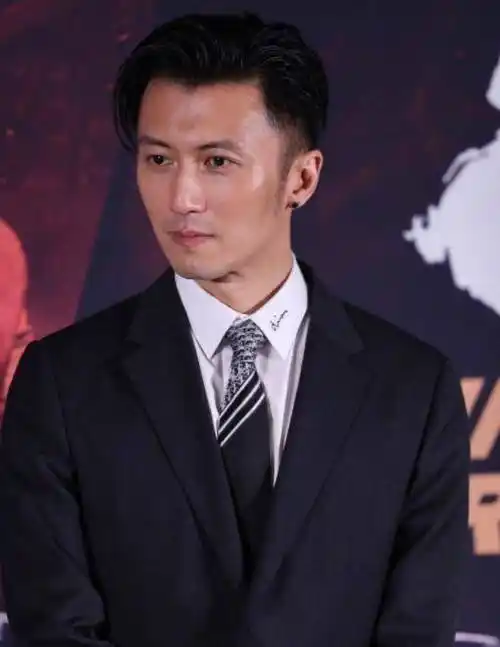 谢霆锋"觉醒"后的霸气回归,会让多少后辈流量明星"羞愧难当"_电影