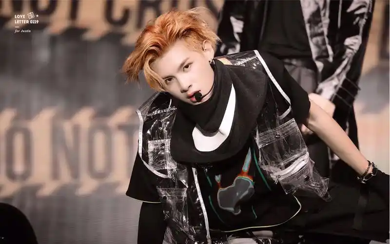 【justin黄明昊】橘发热血少年版《attention》乐华十周年阿澳门演唱